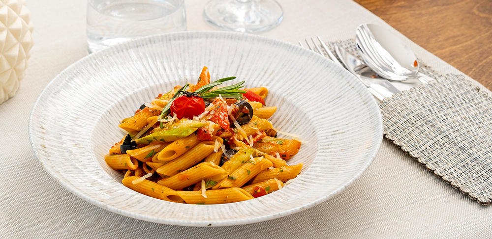 Penne Makarna: İtalyan Mutfağının Vazgeçilmez Lezzeti